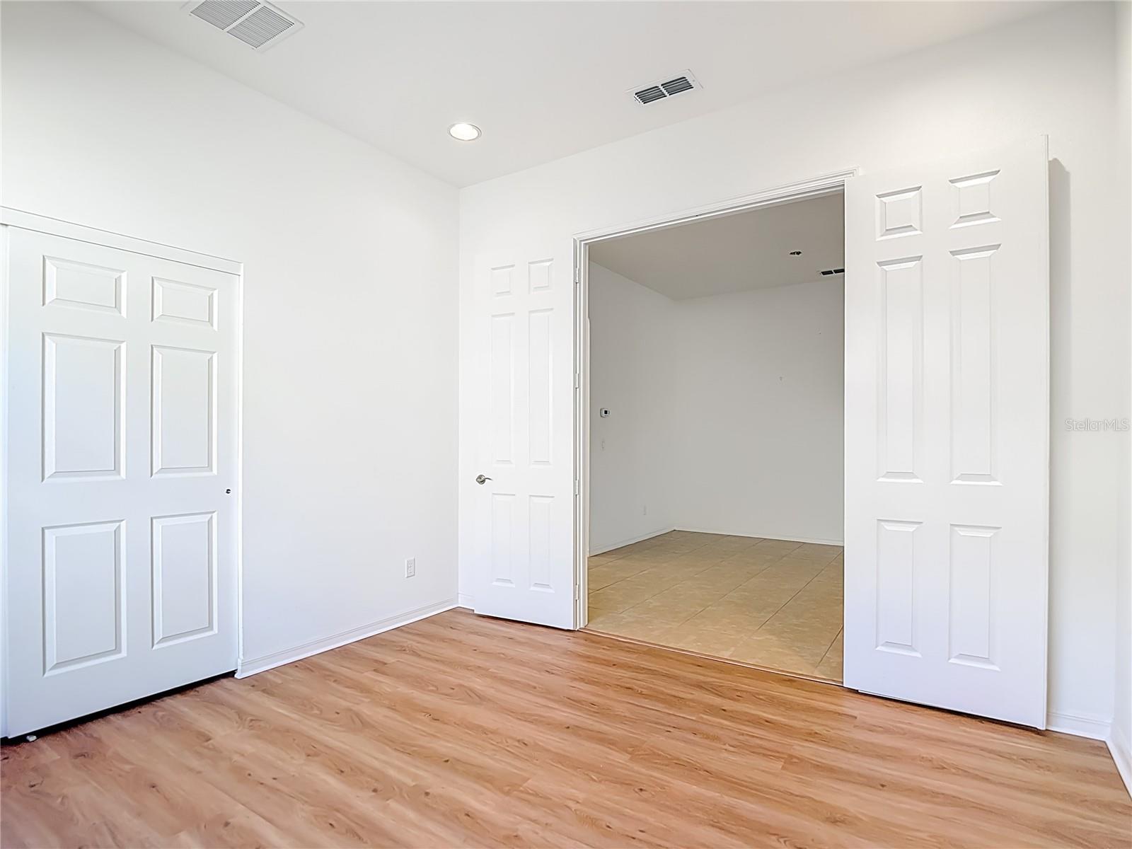 16121 CAPE CORAL DR, WIMAUMA, FL, 33598