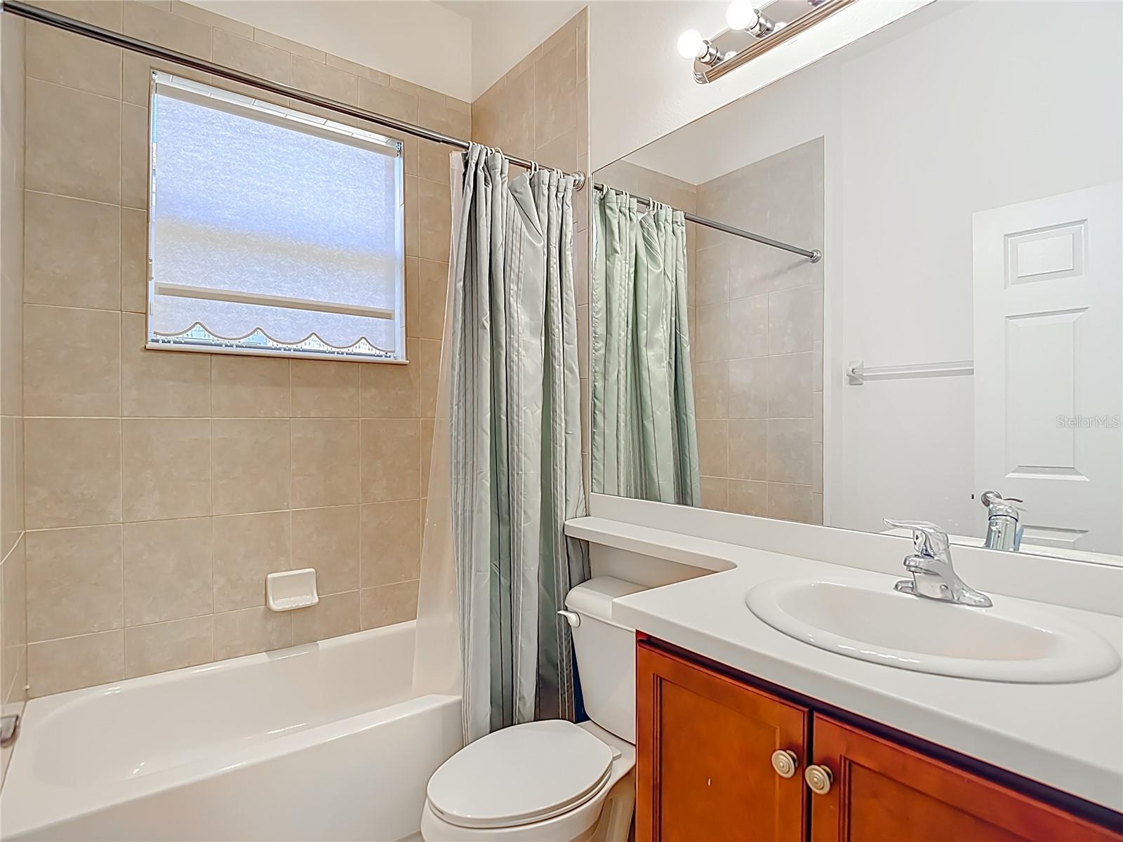 16121 CAPE CORAL DR, WIMAUMA, FL, 33598