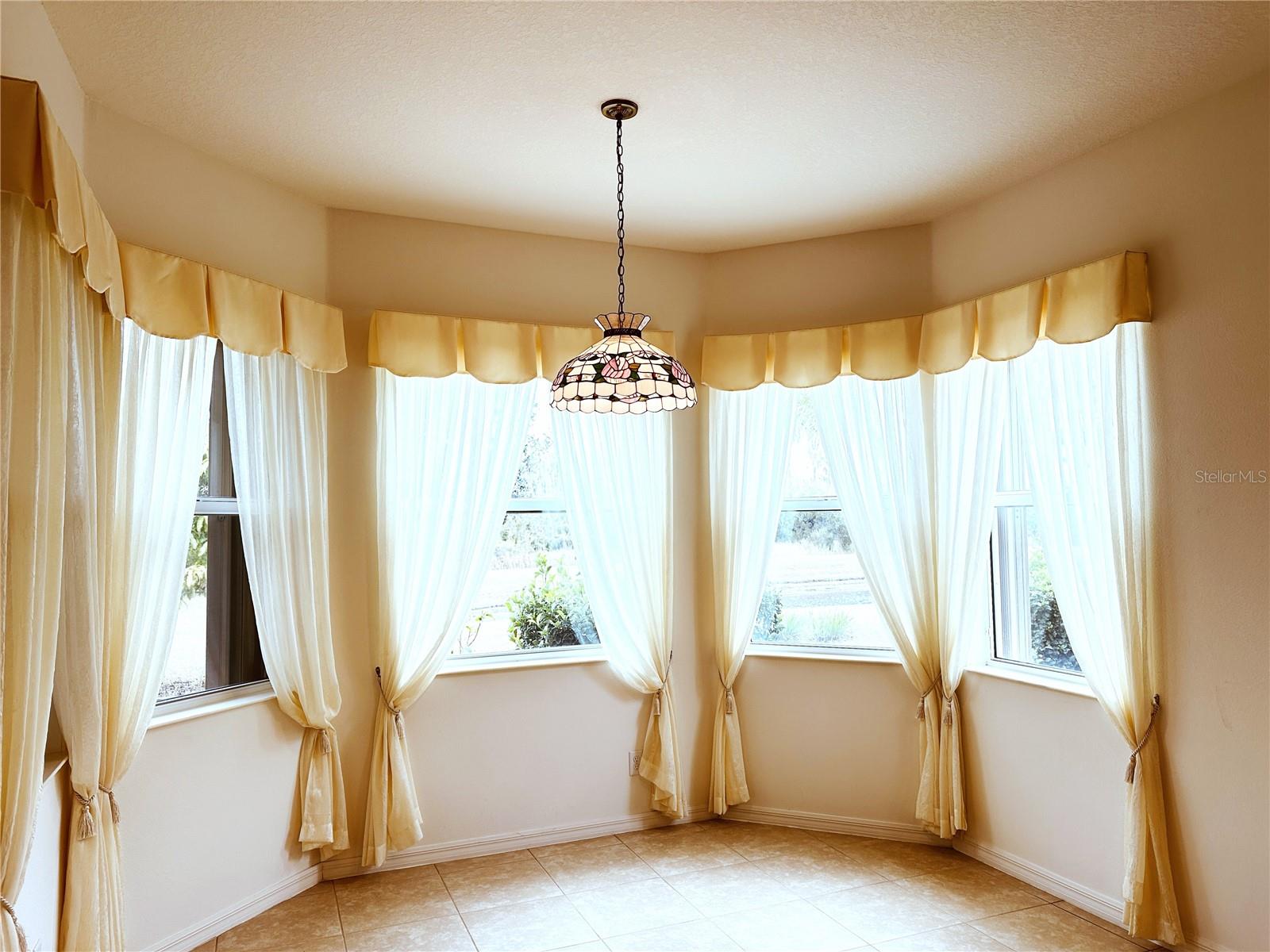 16121 CAPE CORAL DR, WIMAUMA, FL, 33598