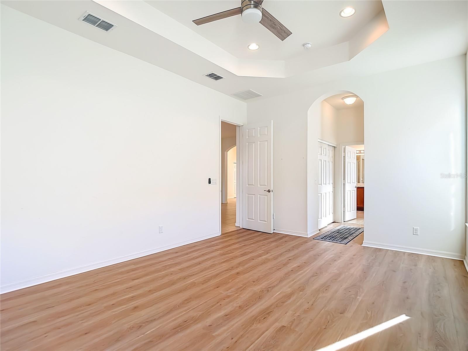 16121 CAPE CORAL DR, WIMAUMA, FL, 33598