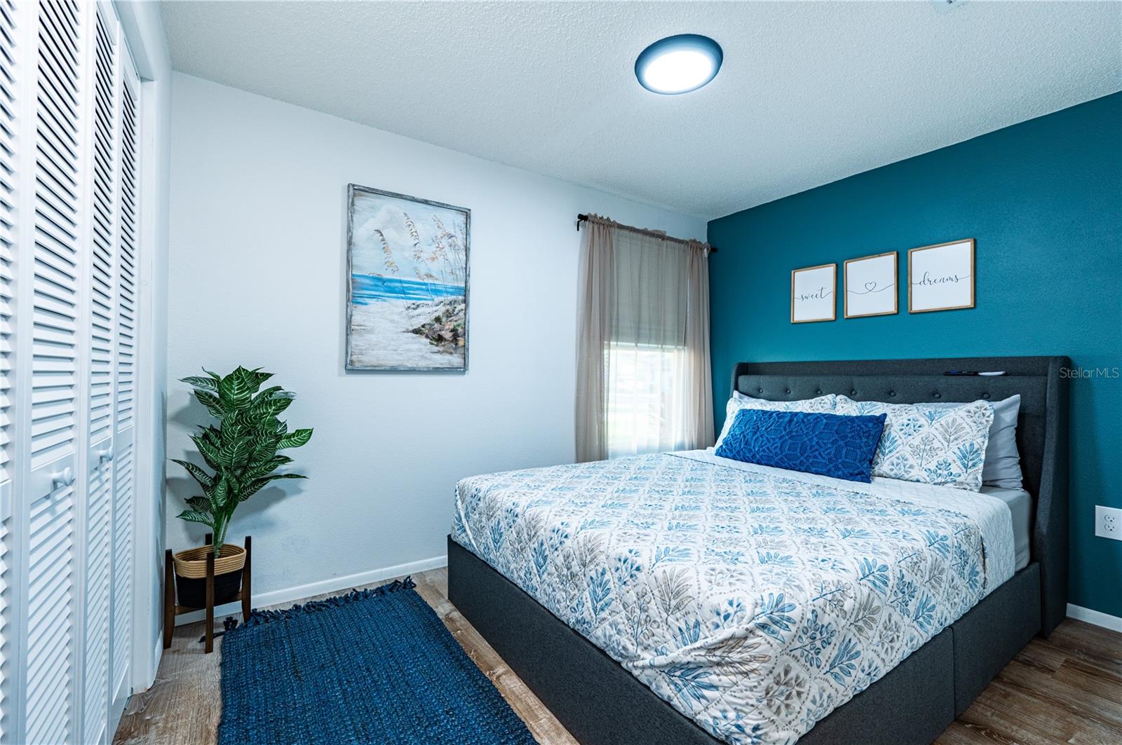 6504 39TH AVE W, BRADENTON, FL, 34209