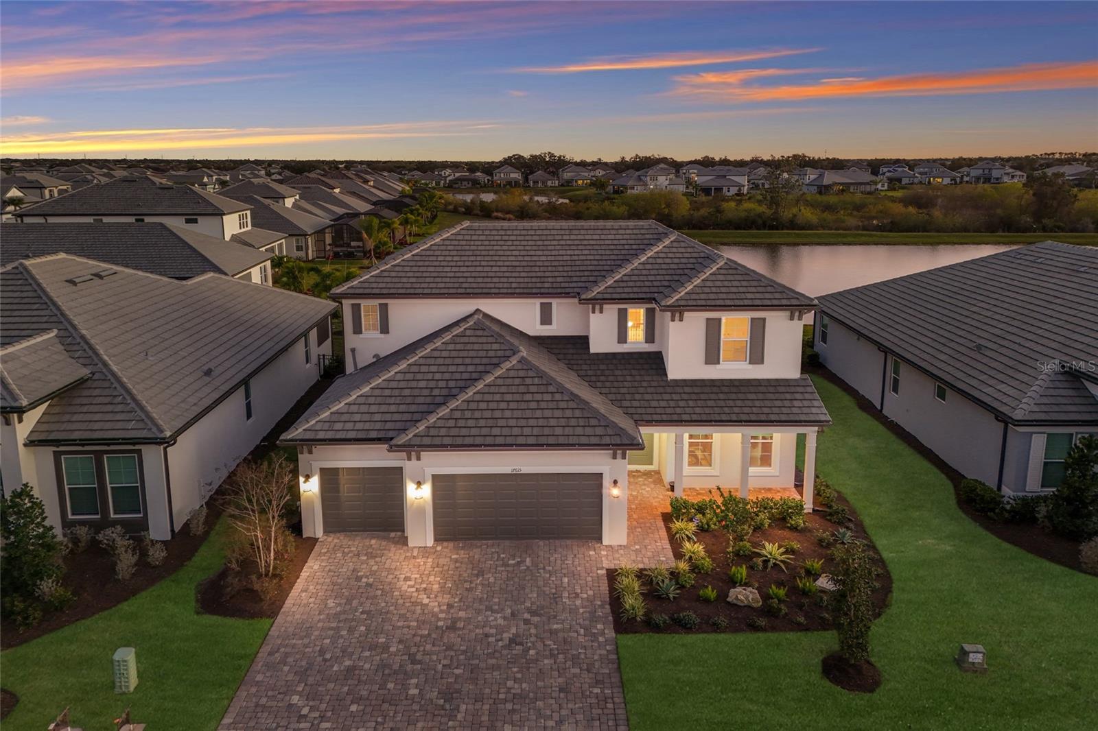 17615 SAVORY MIST CIR, BRADENTON, FL, 34211