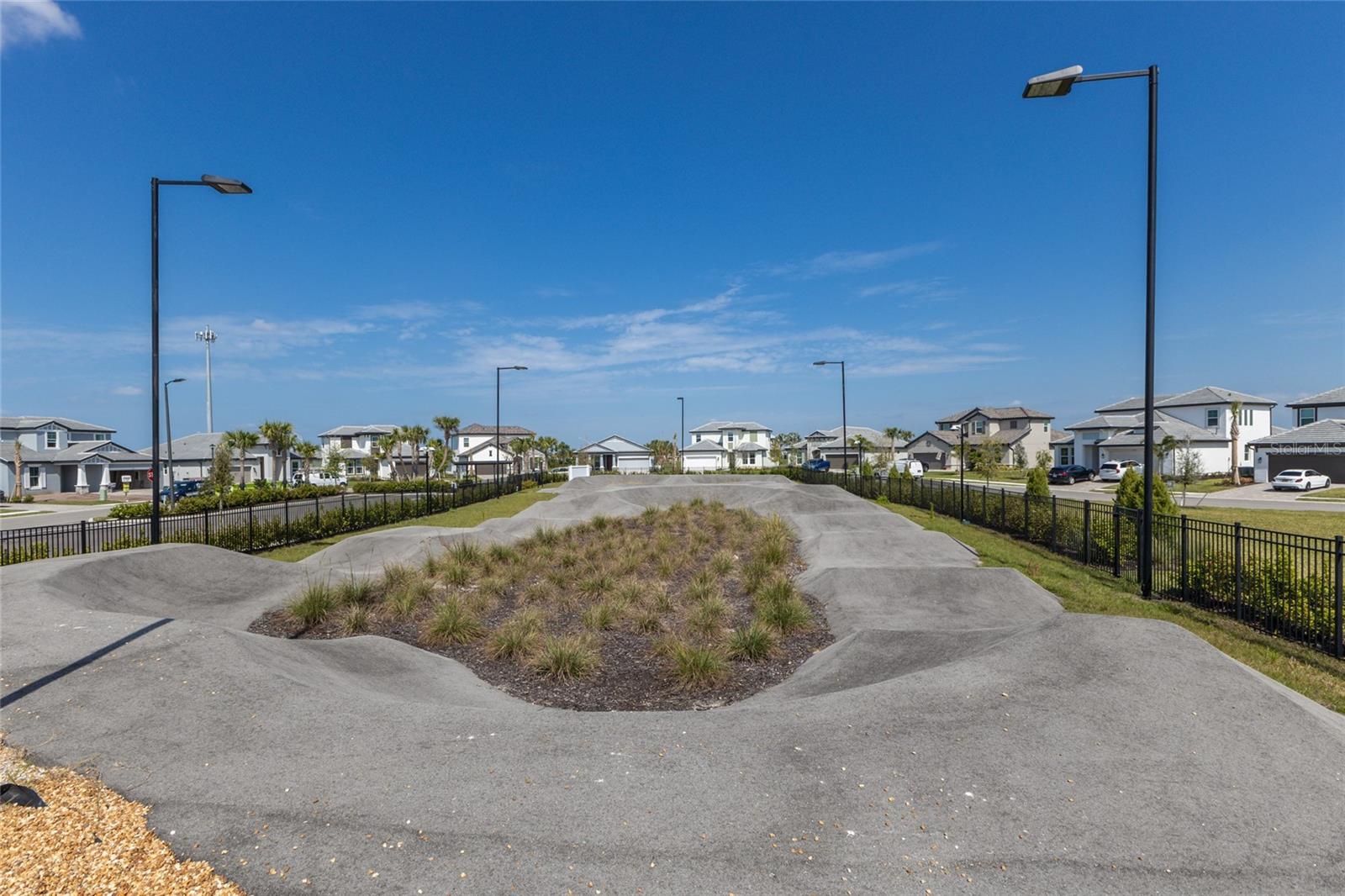 17615 SAVORY MIST CIR, BRADENTON, FL, 34211