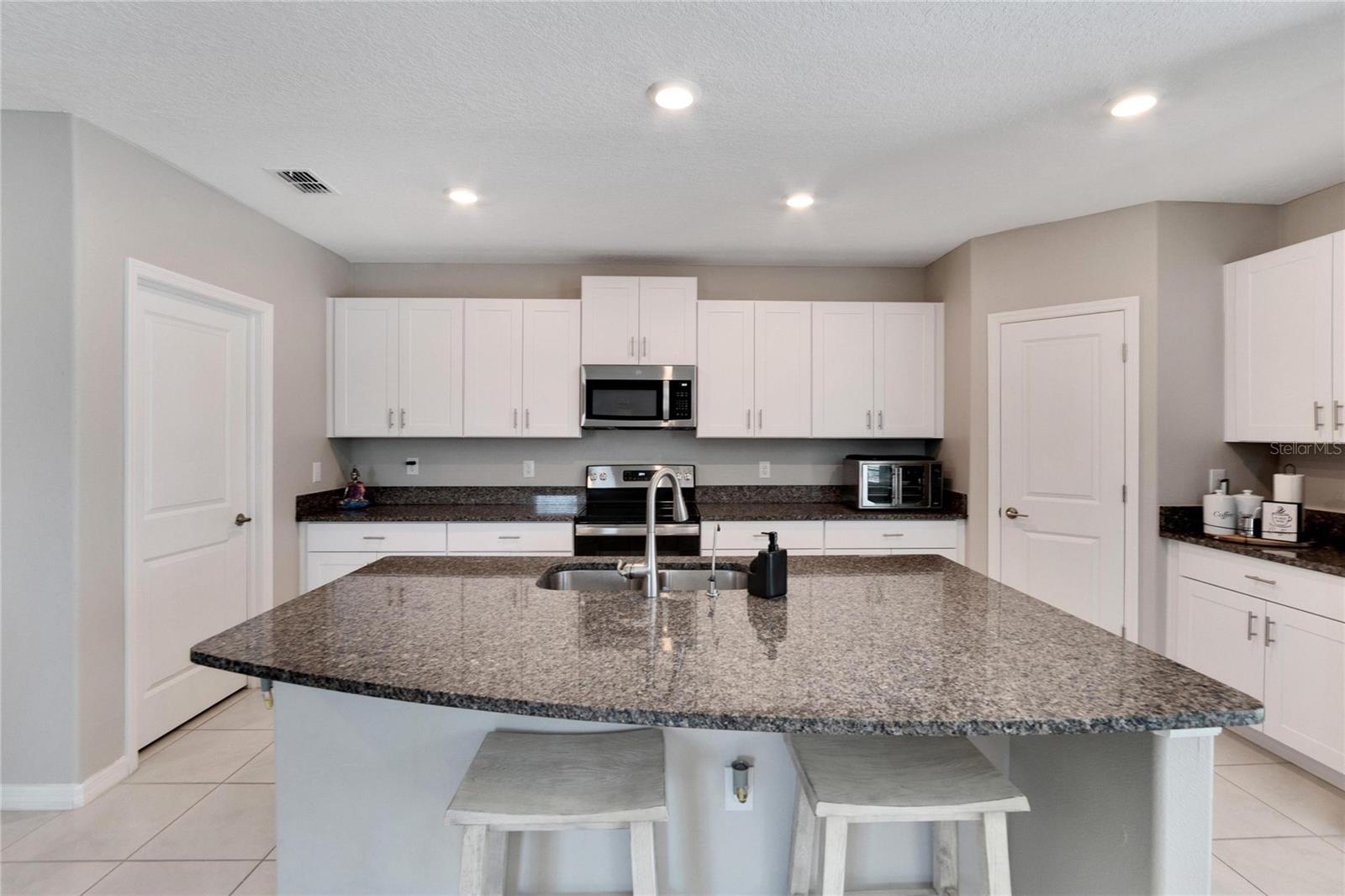 3107 OYSTER COVE ST, WIMAUMA, FL, 33598