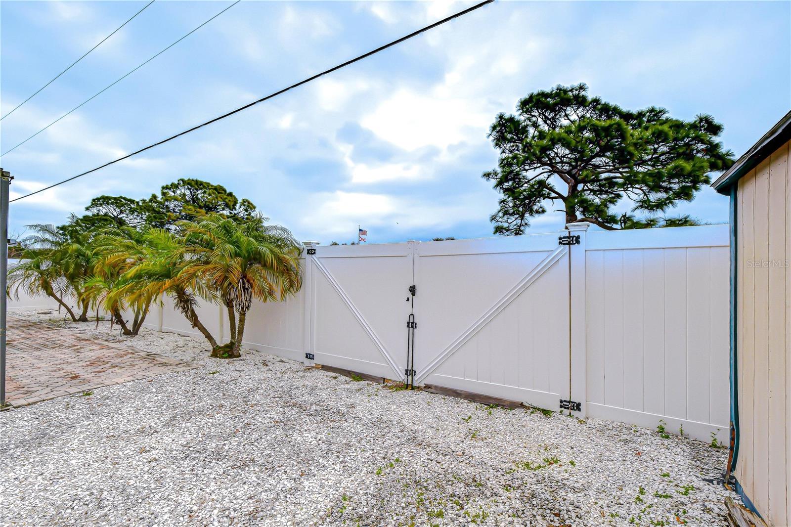 11875 92ND WAY, LARGO, FL, 33773