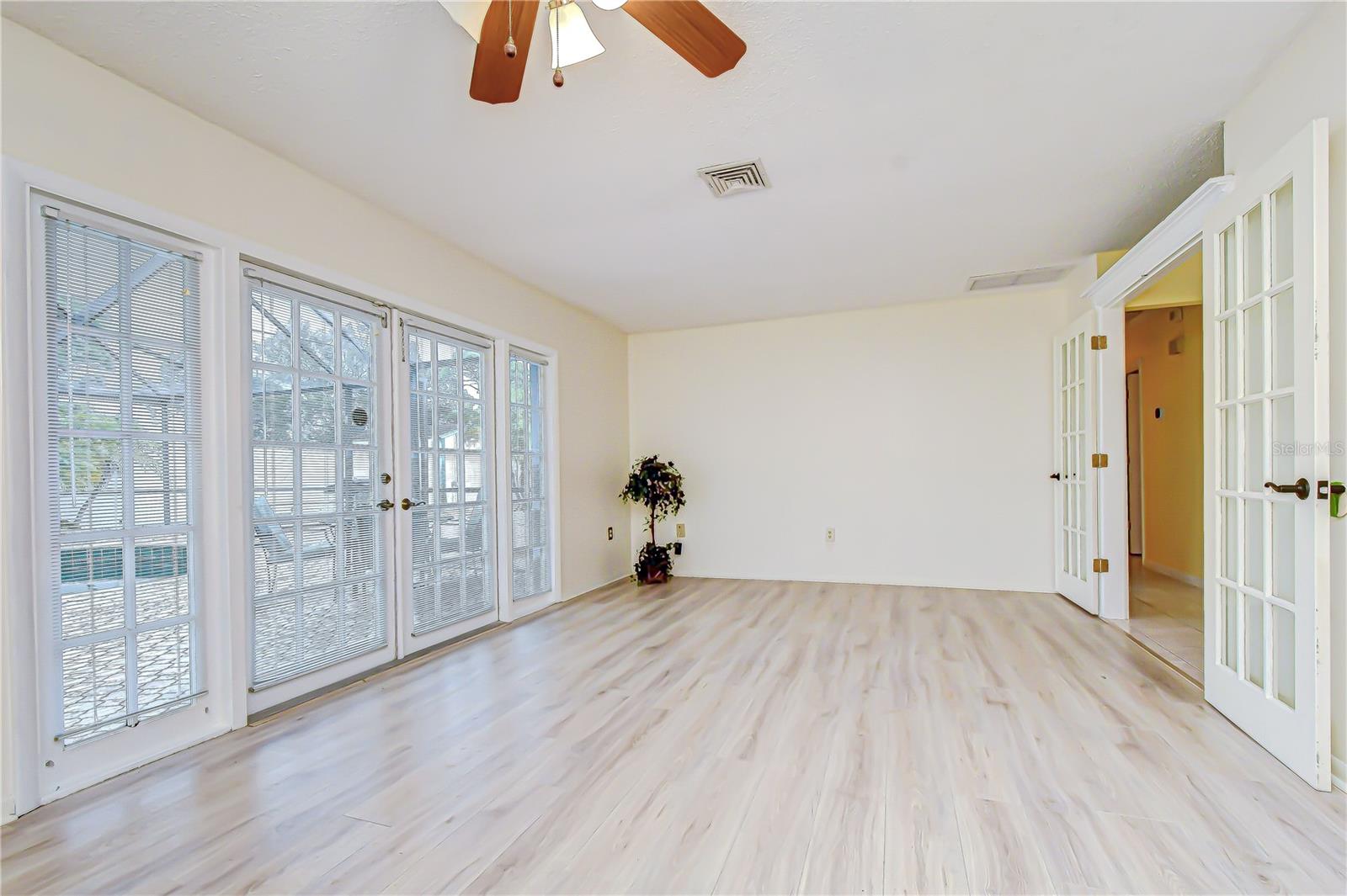 11875 92ND WAY, LARGO, FL, 33773