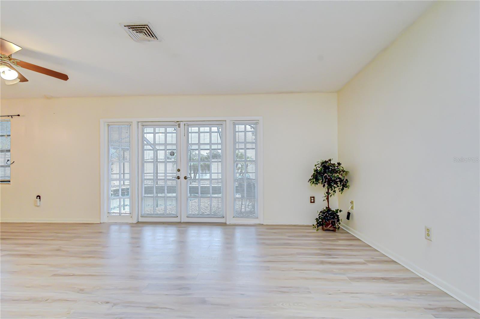 11875 92ND WAY, LARGO, FL, 33773