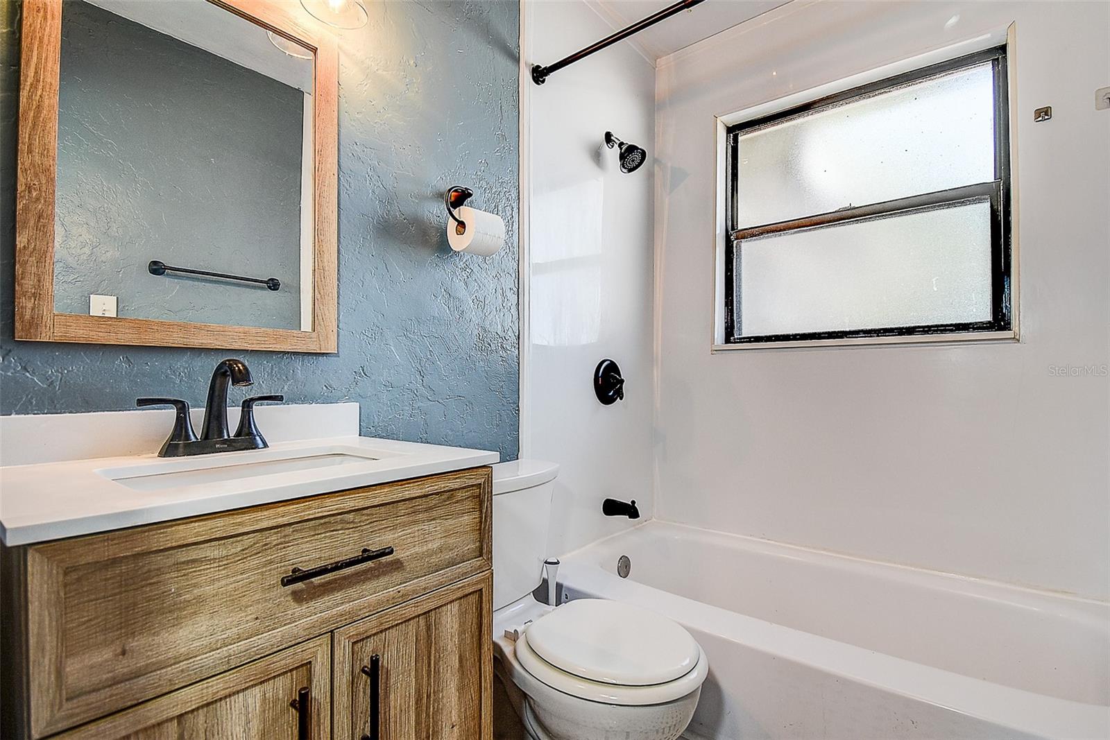 3446 39TH ST N, ST PETERSBURG, FL, 33713