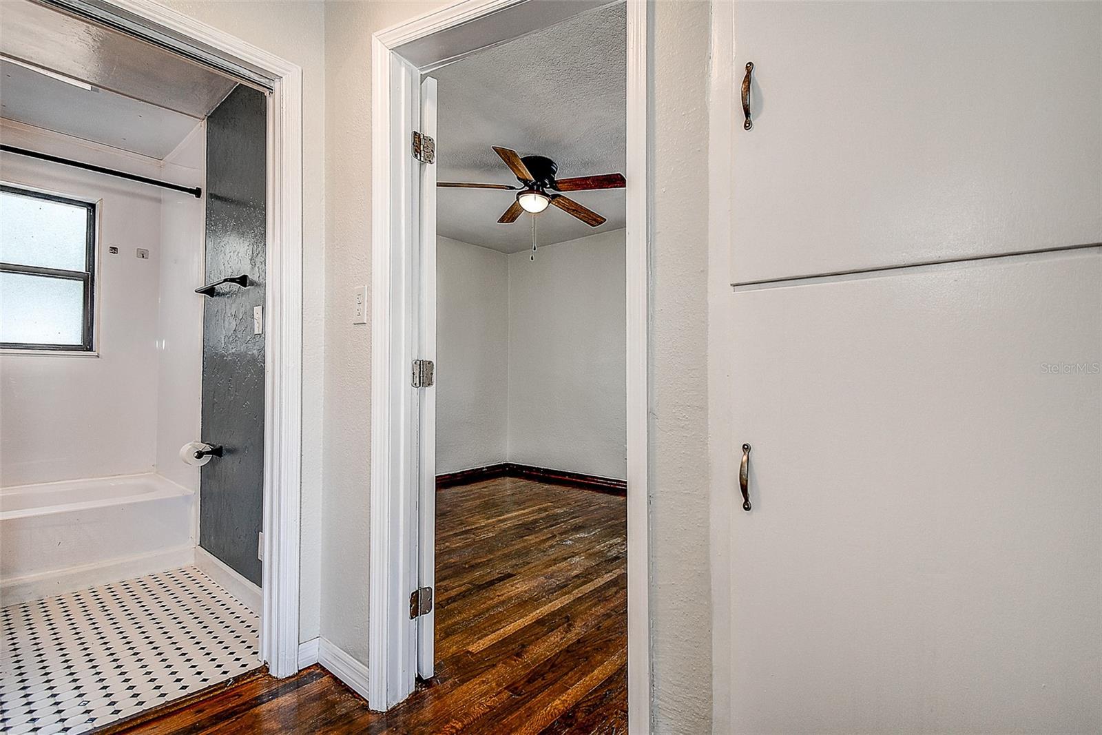 3446 39TH ST N, ST PETERSBURG, FL, 33713