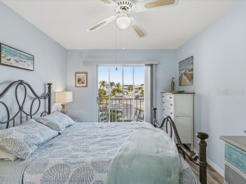 522 BEACH PARK LN #V220, CAPE CANAVERAL, FL, 32920