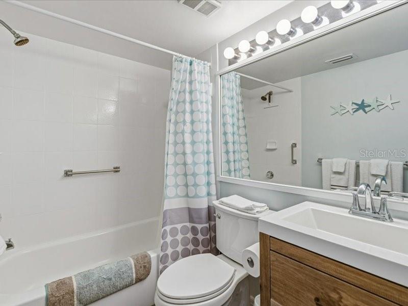 522 BEACH PARK LN #V220, CAPE CANAVERAL, FL, 32920