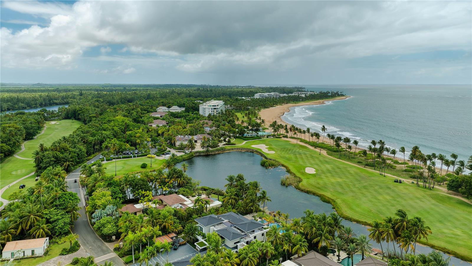 PR9118978 Property Photo