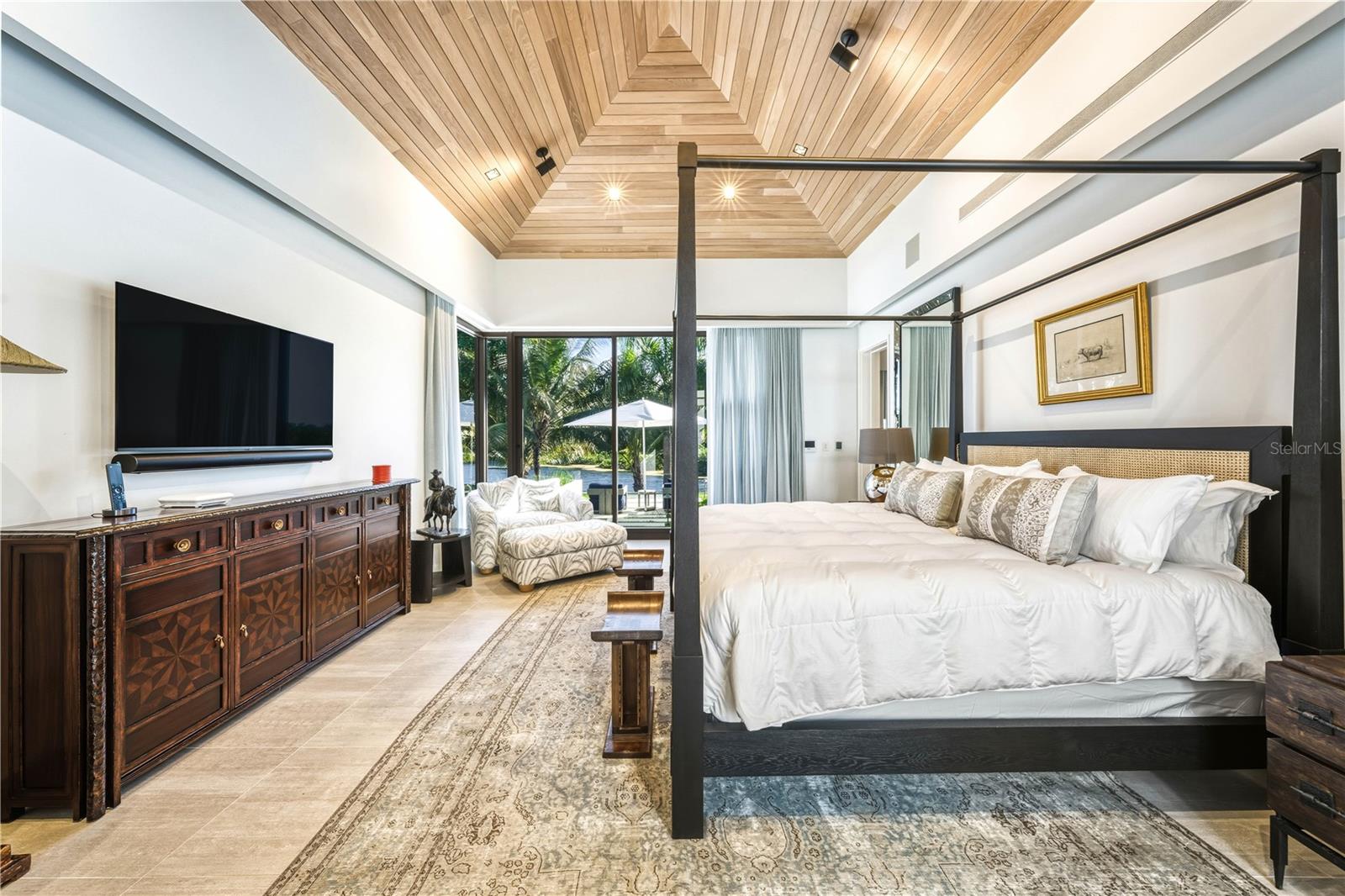 PR9118978 Property Photo