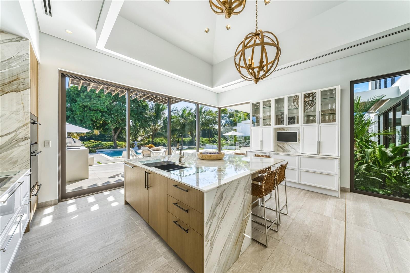 PR9118978 Property Photo