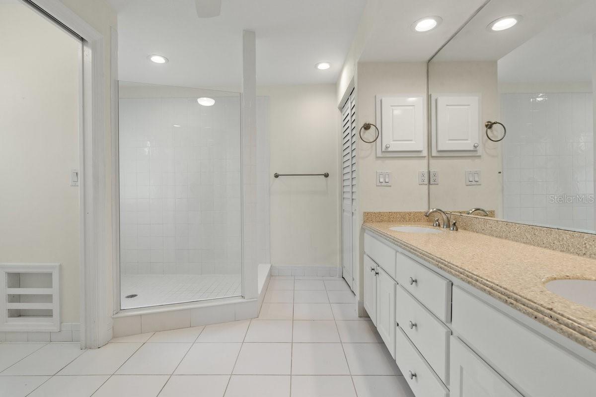 22 TIFFANY CIR, ORMOND BEACH, FL, 32174