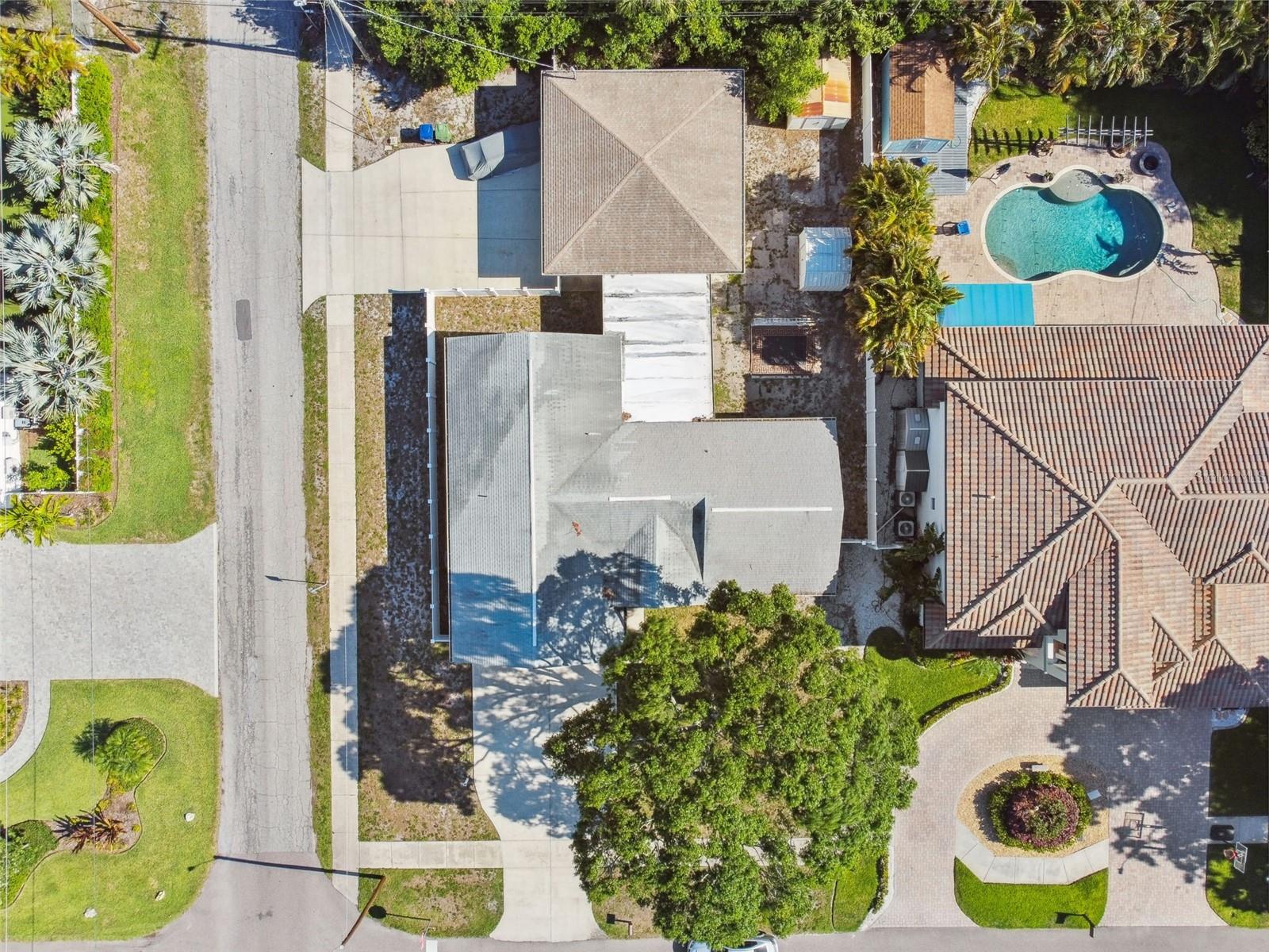 4002 W MULLEN AVE, TAMPA, FL, 33609