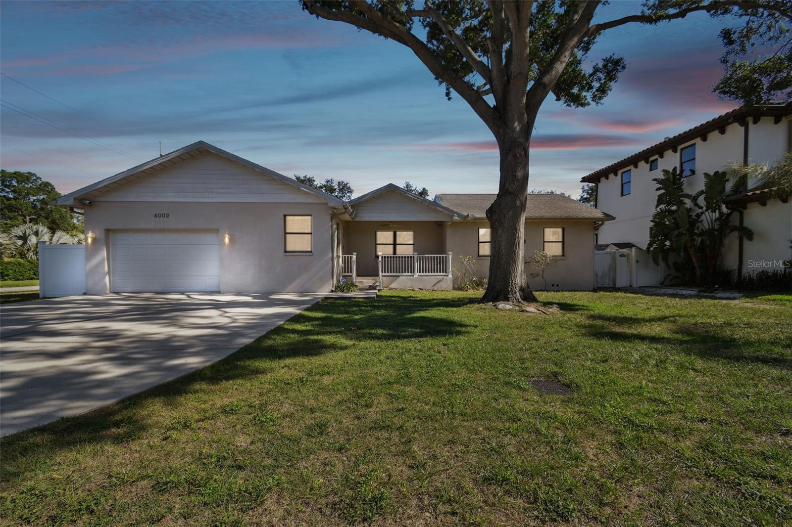 4002 W MULLEN AVE, TAMPA, FL, 33609