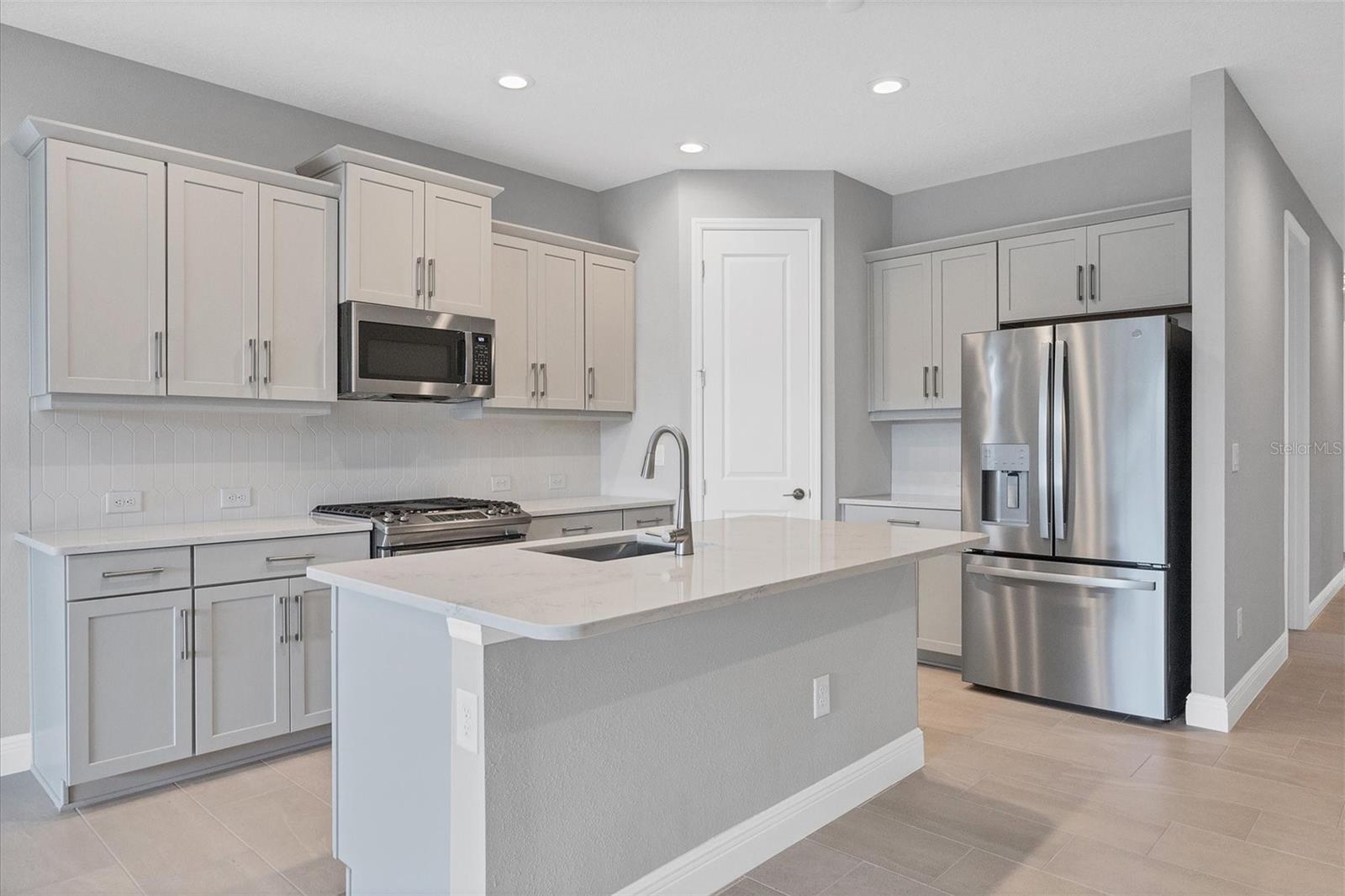 2617 STAR APPLE WAY, SARASOTA, FL, 34240