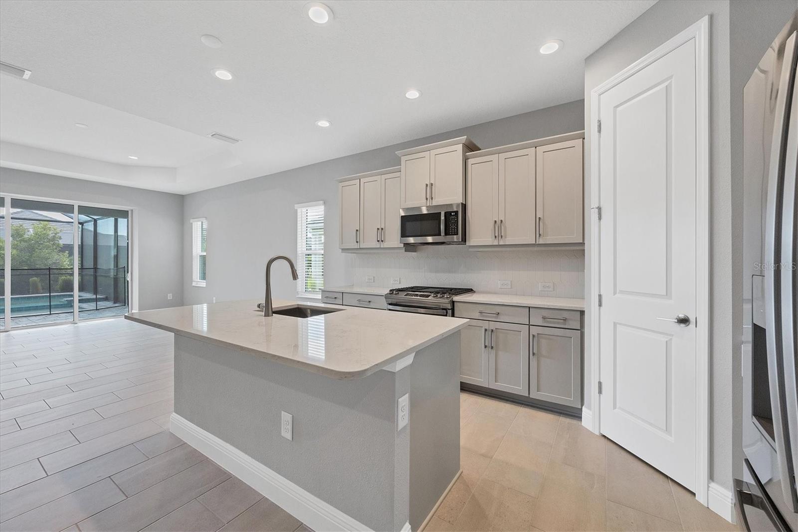 2617 STAR APPLE WAY, SARASOTA, FL, 34240