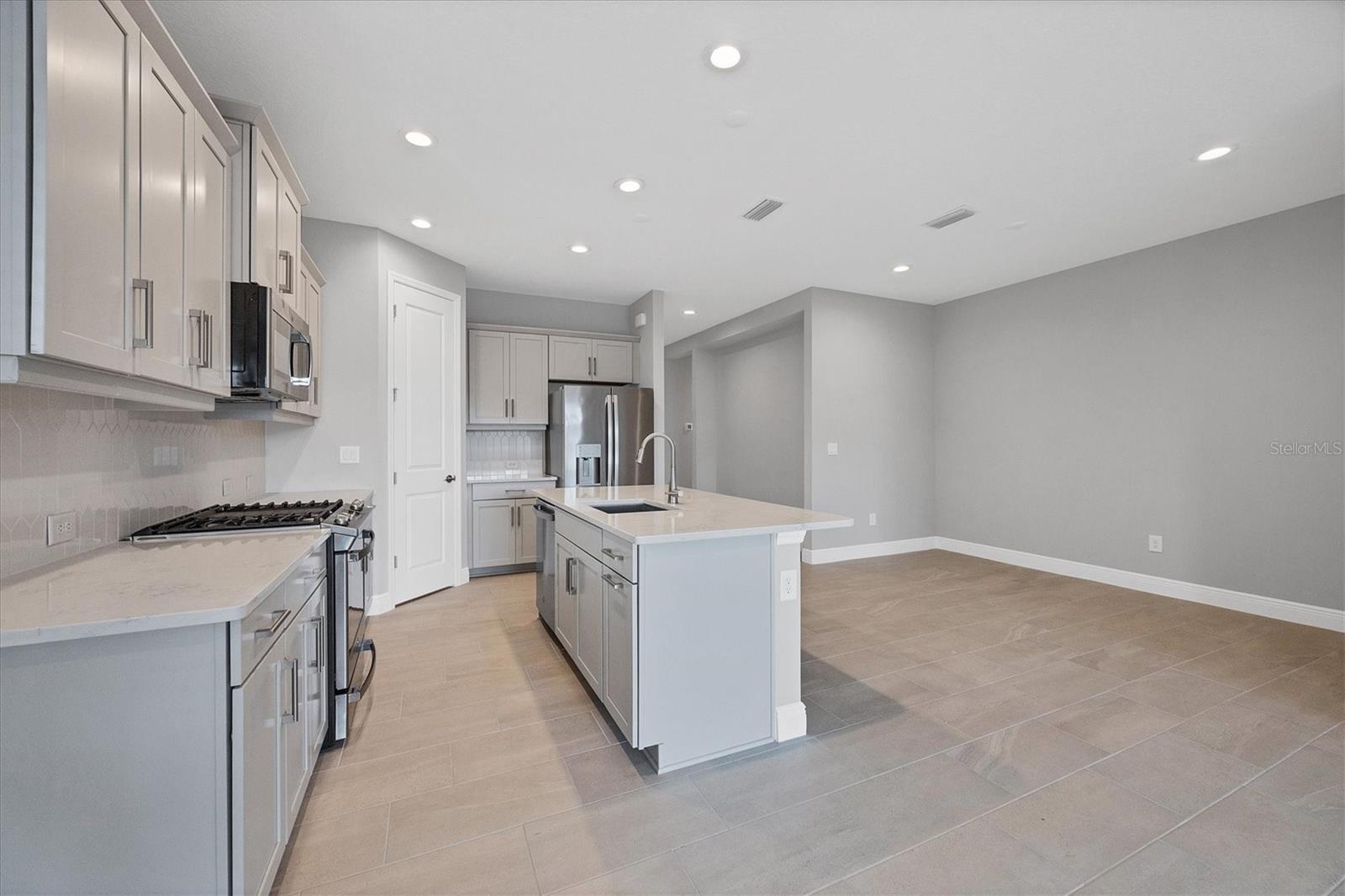 2617 STAR APPLE WAY, SARASOTA, FL, 34240