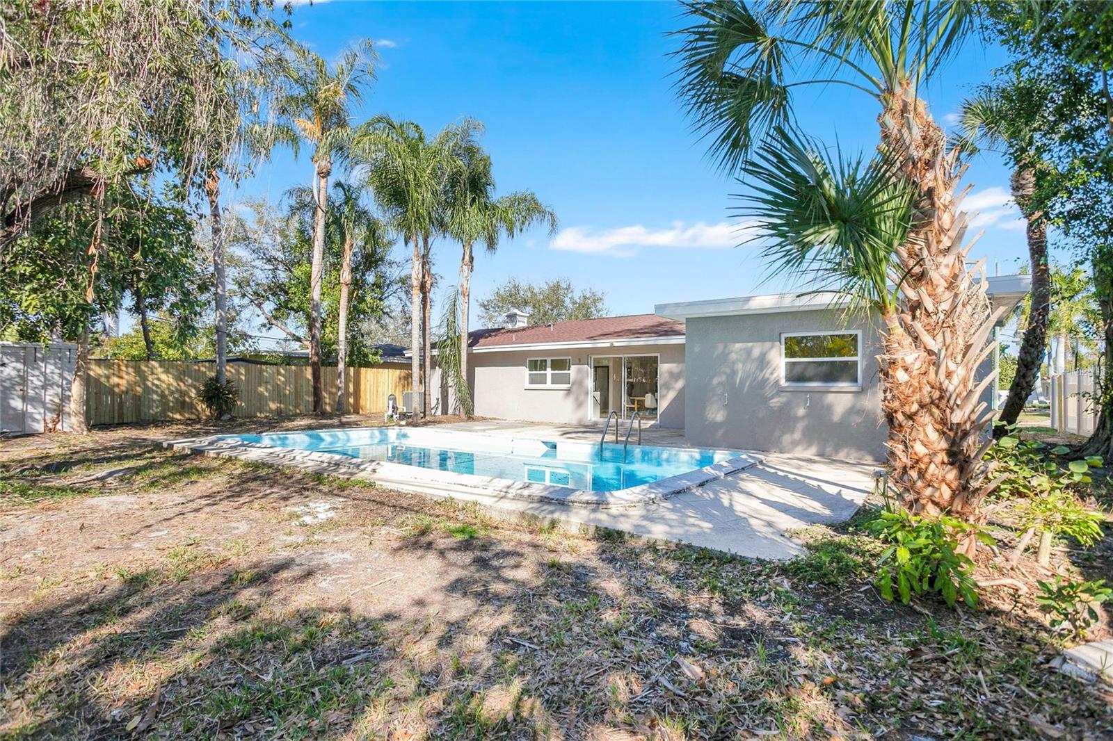 214 45TH AVE NE, ST PETERSBURG, FL, 33703