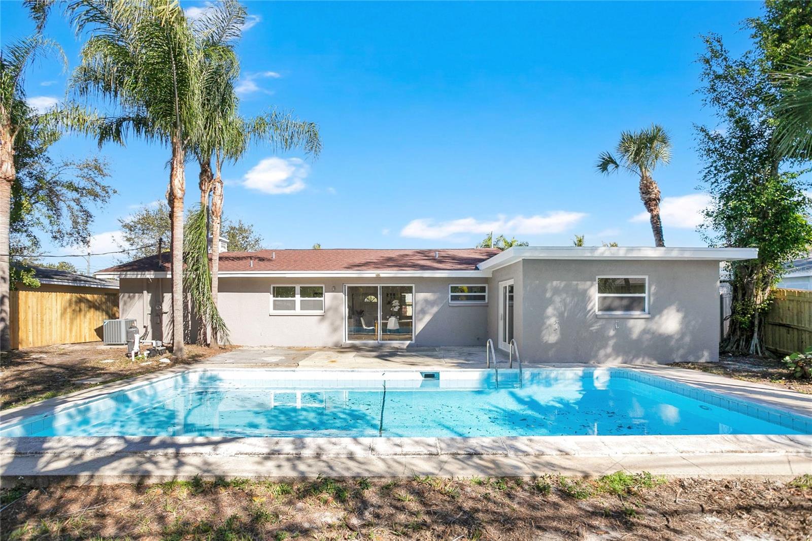 214 45TH AVE NE, ST PETERSBURG, FL, 33703