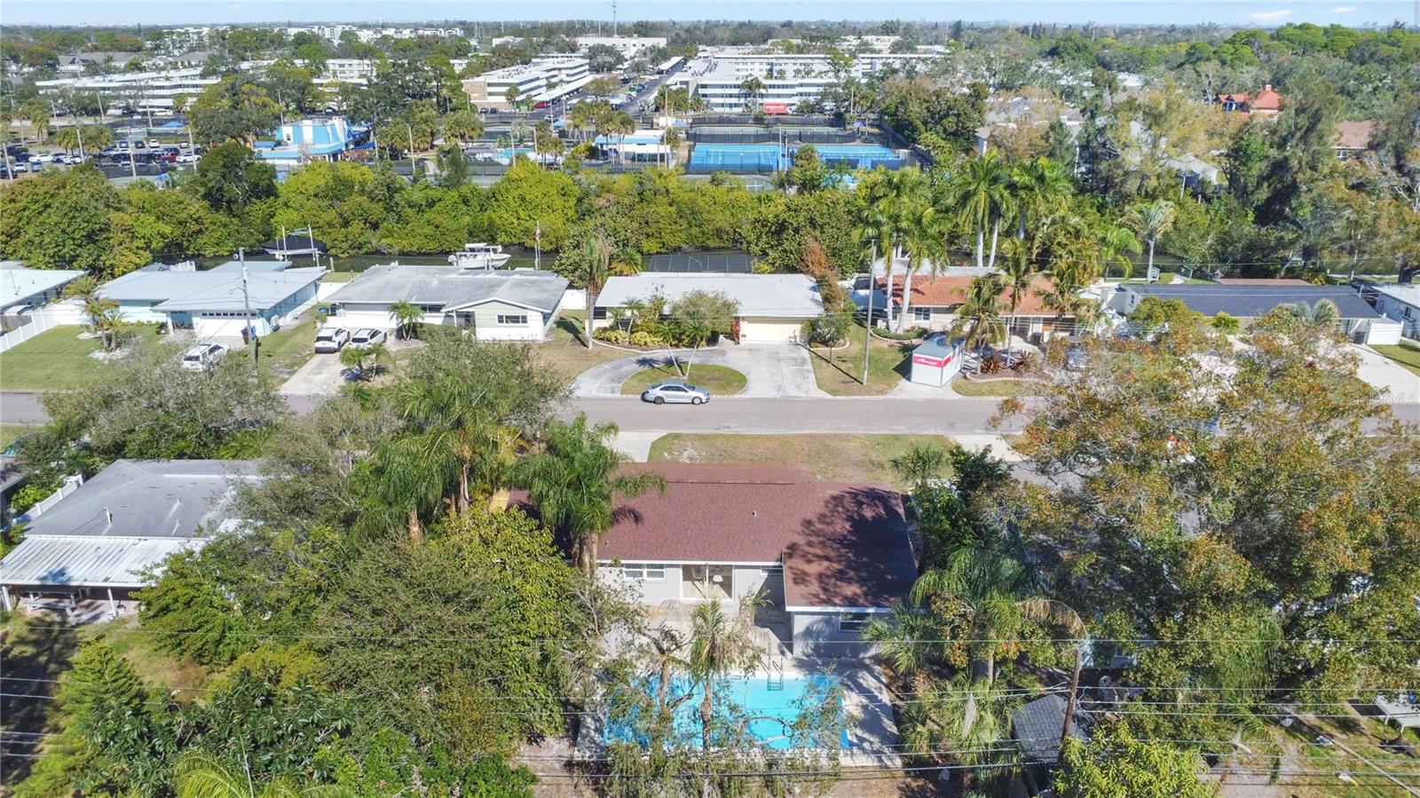 214 45TH AVE NE, ST PETERSBURG, FL, 33703