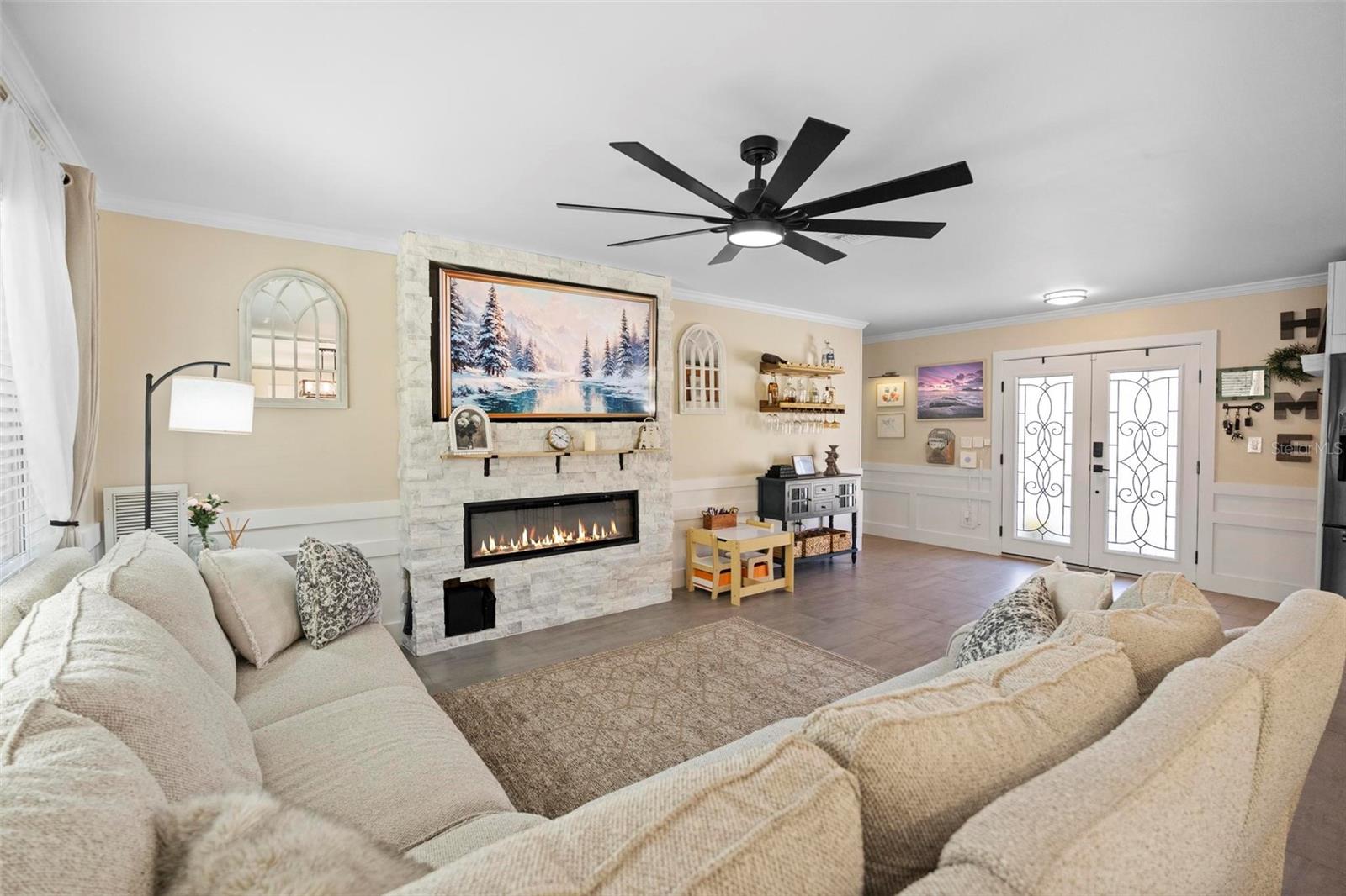 8412 LOPEZ DR, TAMPA, FL, 33615