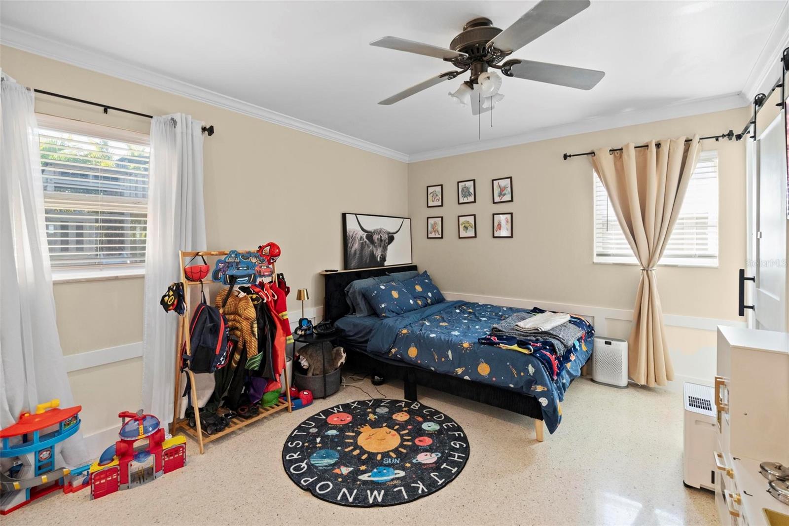 8412 LOPEZ DR, TAMPA, FL, 33615