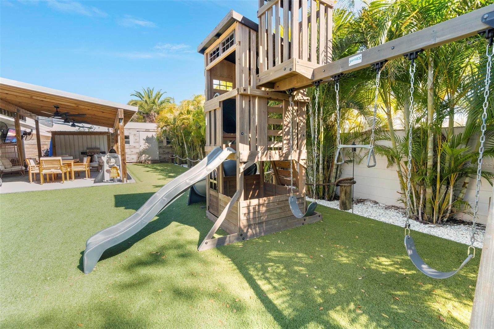 8412 LOPEZ DR, TAMPA, FL, 33615