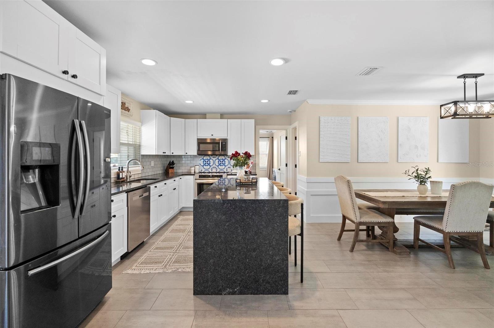 8412 LOPEZ DR, TAMPA, FL, 33615