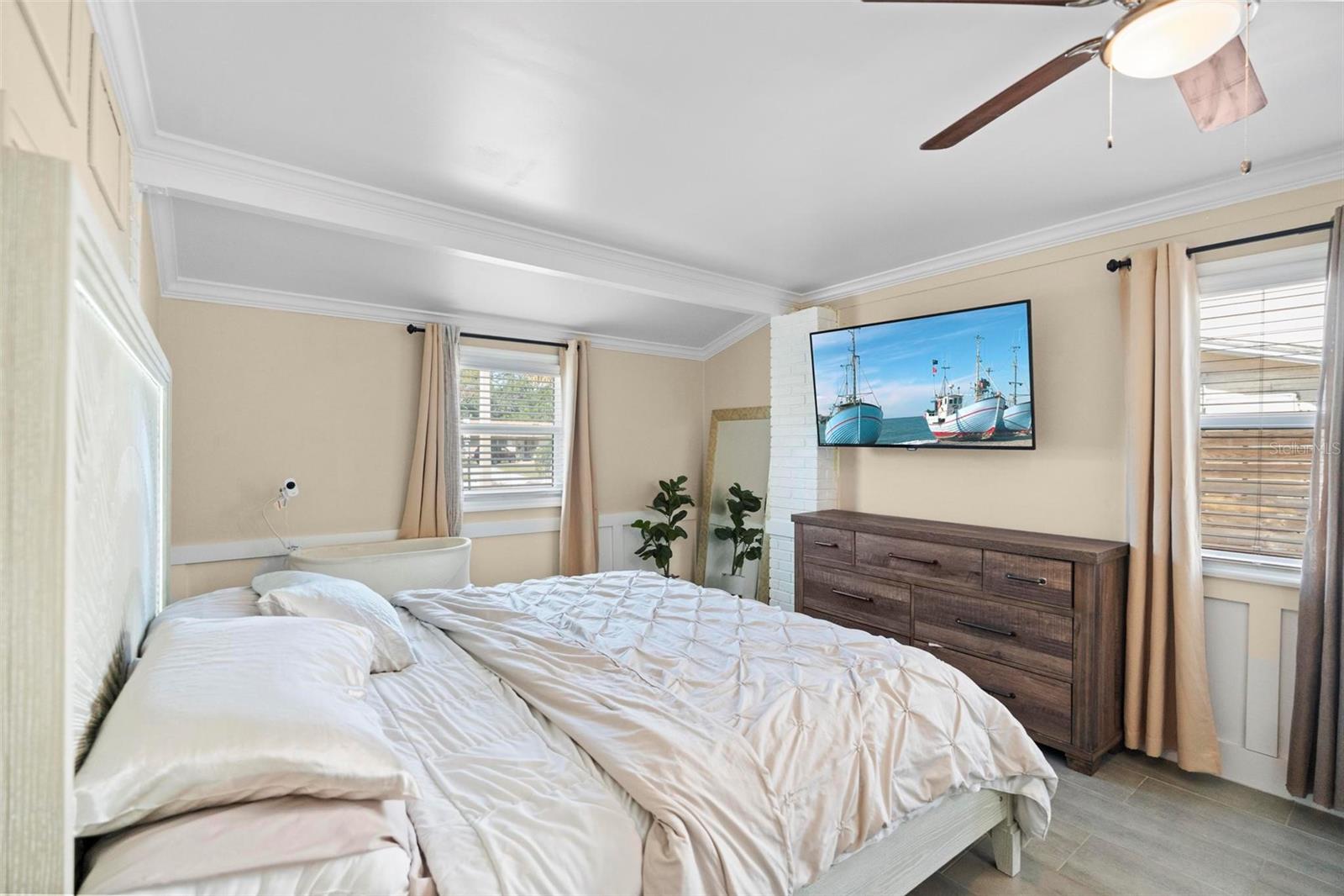 8412 LOPEZ DR, TAMPA, FL, 33615