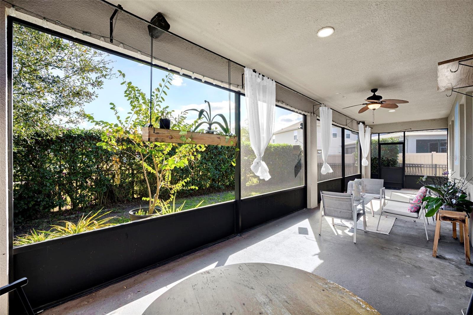 1102 WHITE WATER BAY DR, GROVELAND, FL, 34736