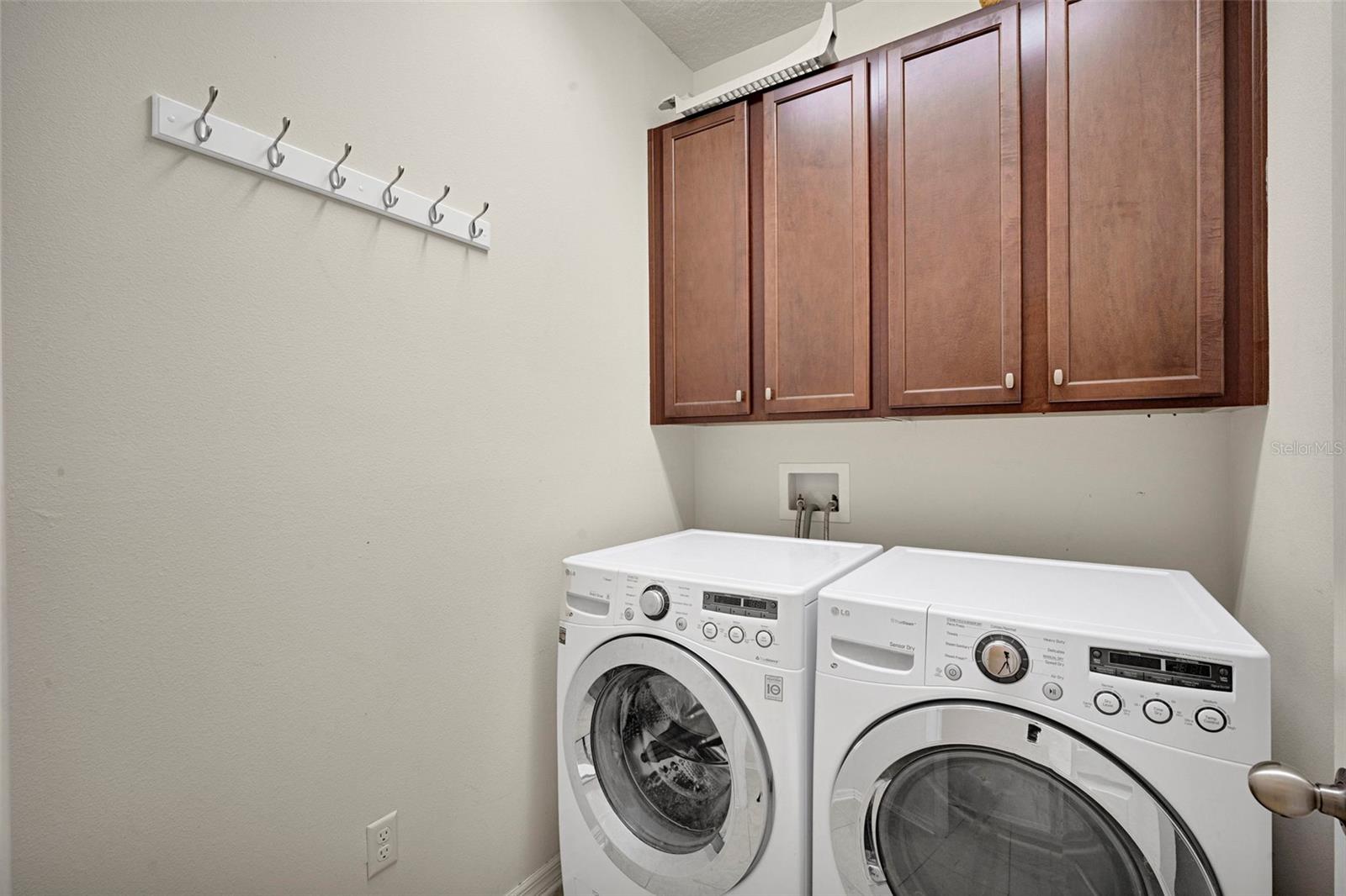 1102 WHITE WATER BAY DR, GROVELAND, FL, 34736