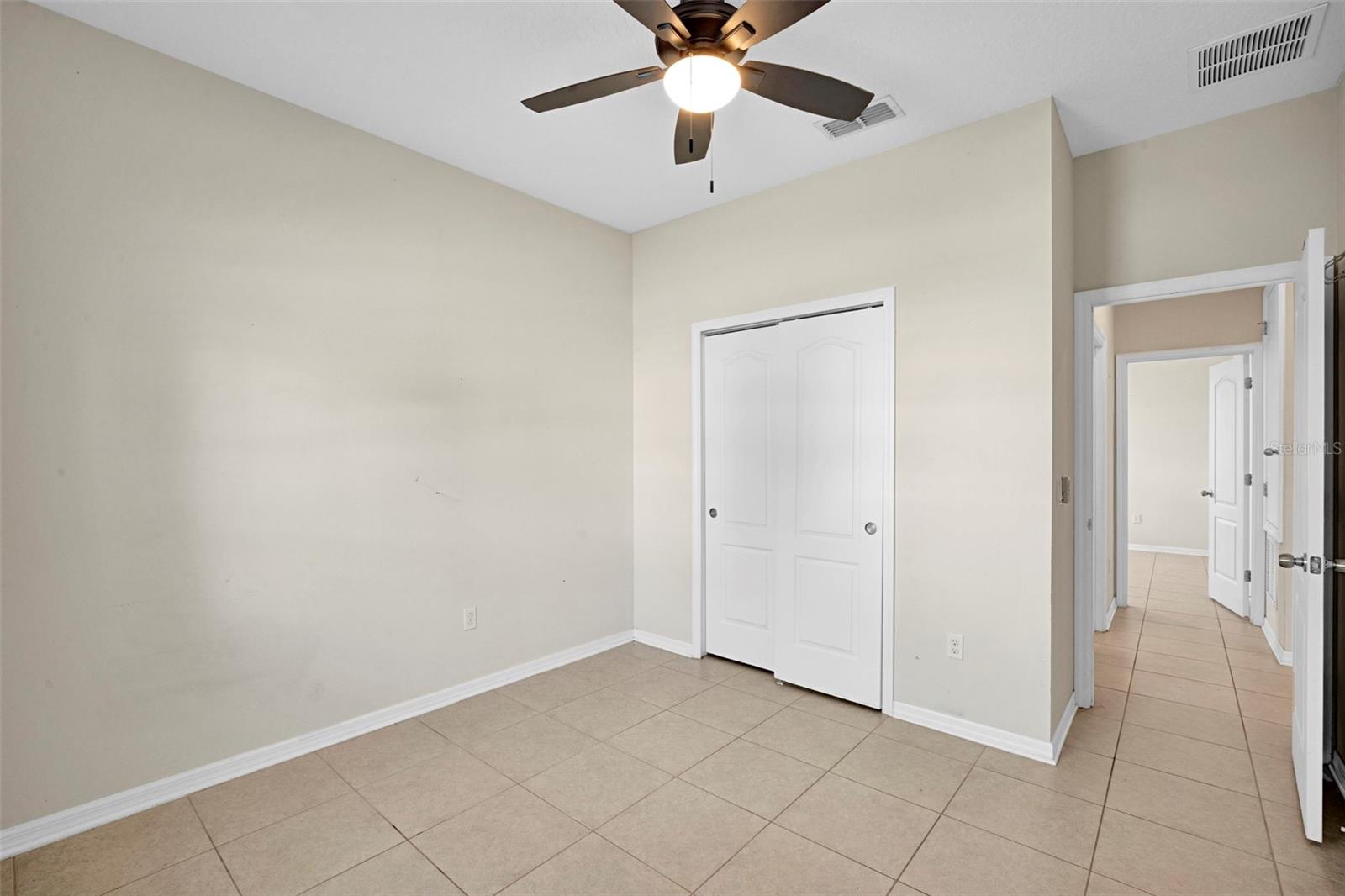 1102 WHITE WATER BAY DR, GROVELAND, FL, 34736