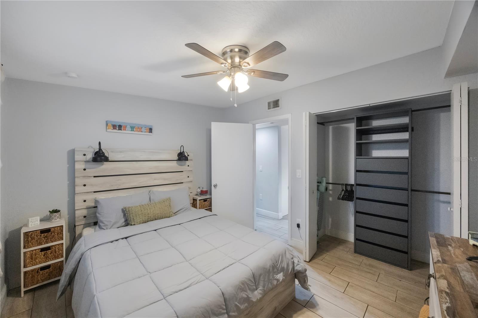 9169 ROBIN RD, SEMINOLE, FL, 33777