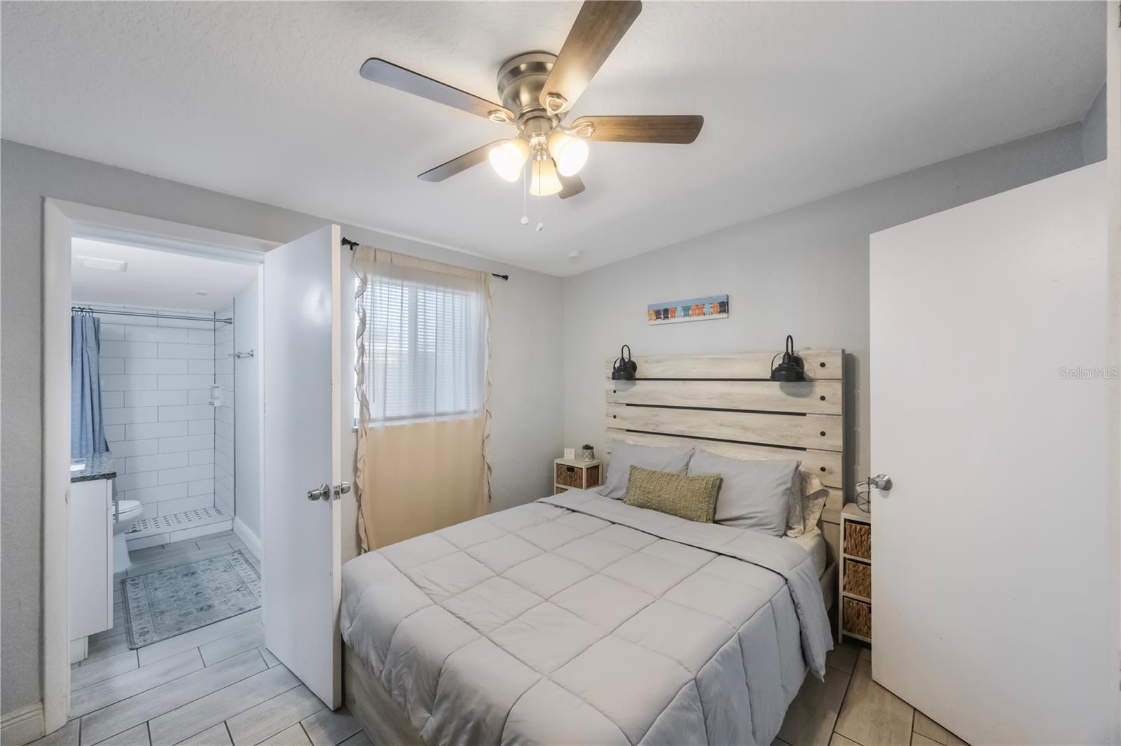 9169 ROBIN RD, SEMINOLE, FL, 33777