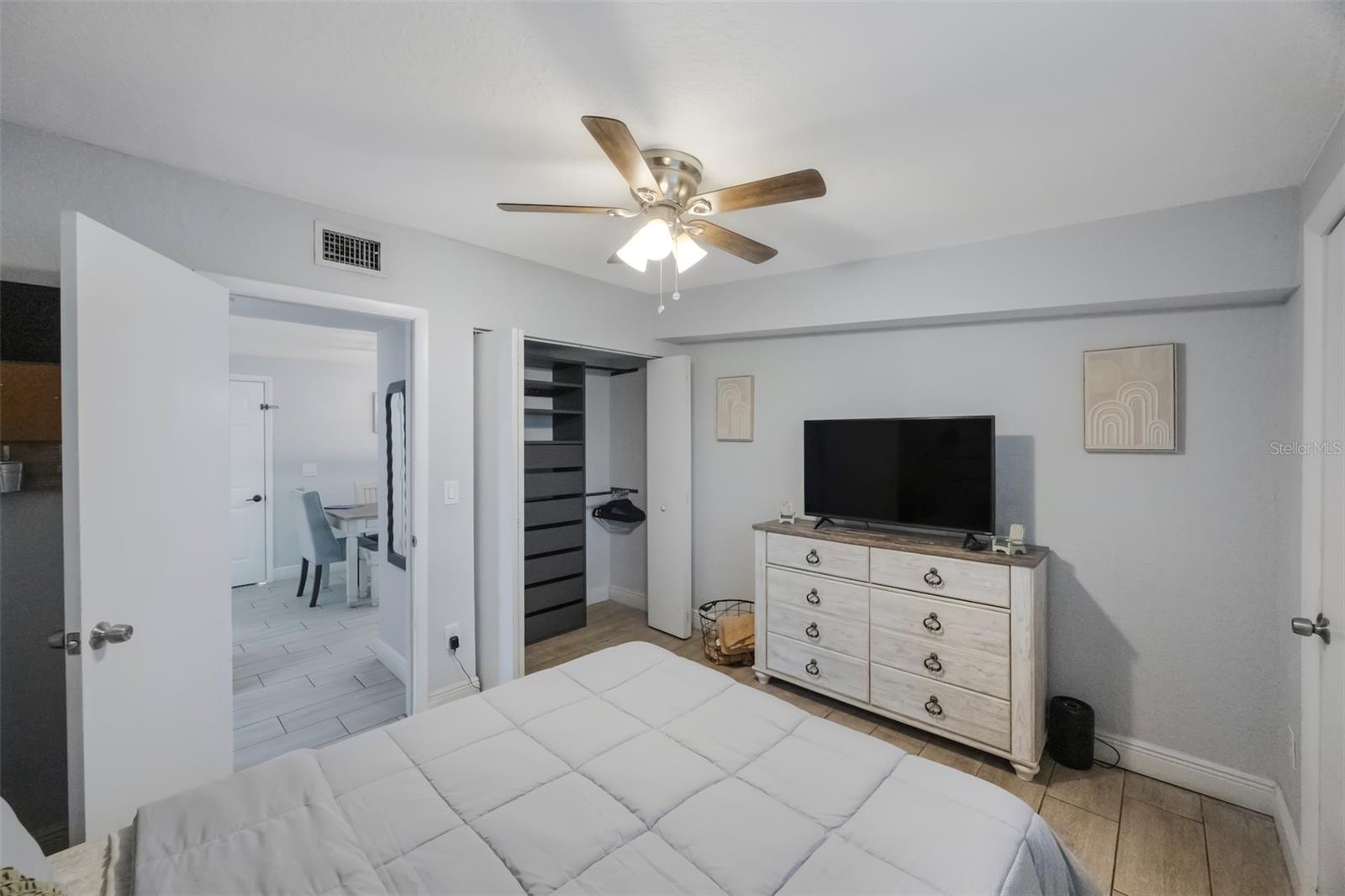 9169 ROBIN RD, SEMINOLE, FL, 33777