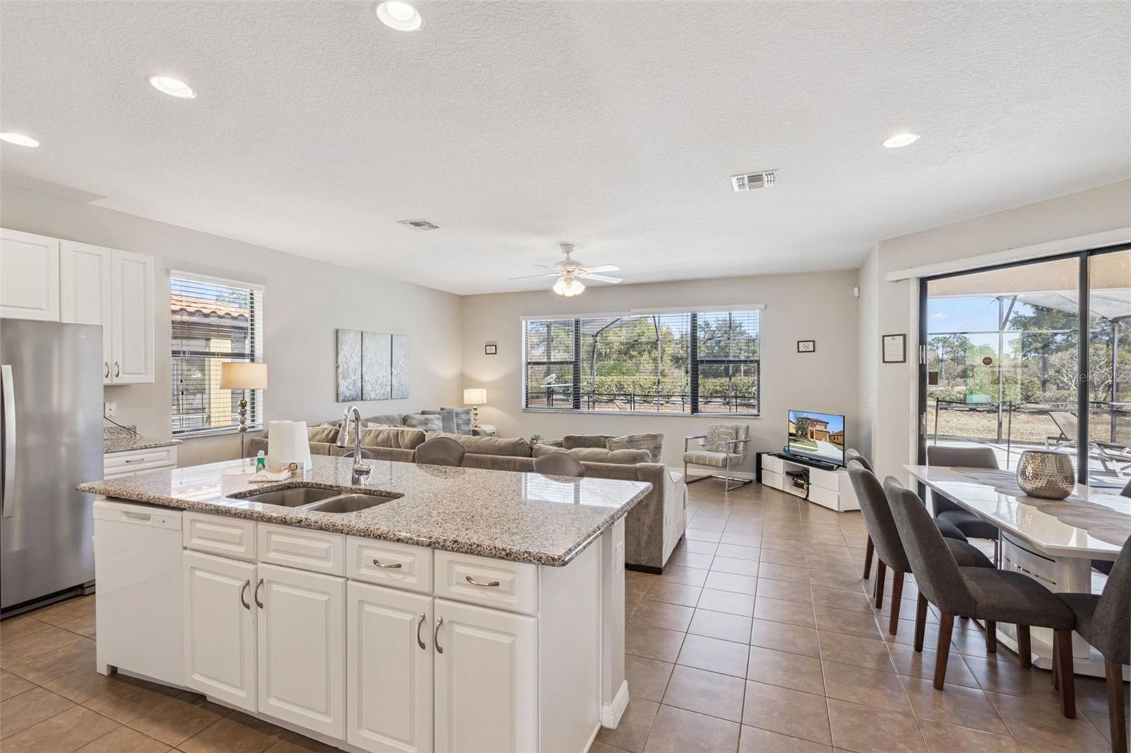 2513 ROSEMONT CIR, DAVENPORT, FL, 33837