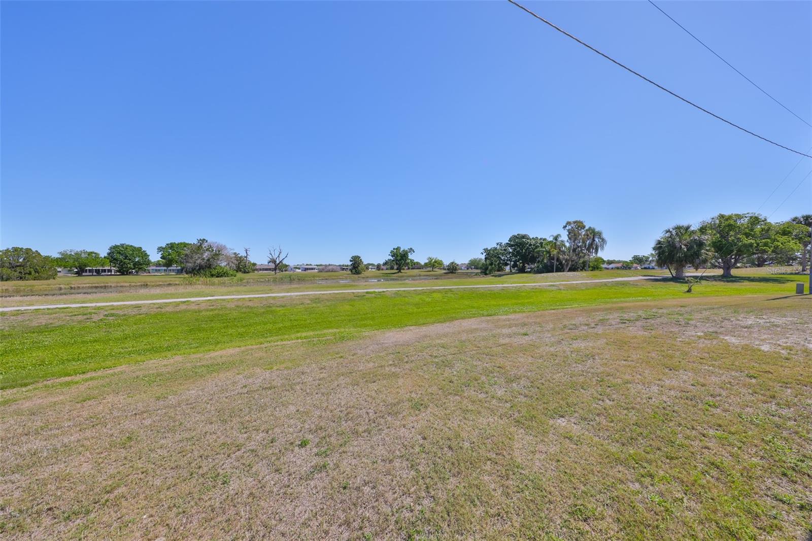 607 FOX HILLS DR, SUN CITY CENTER, FL, 33573