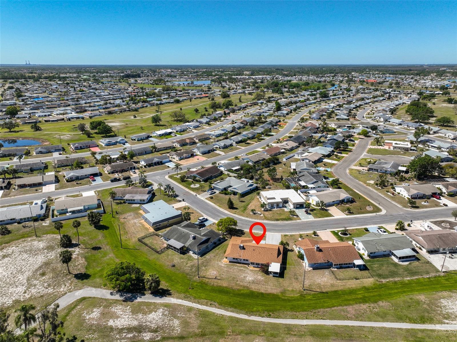 607 FOX HILLS DR, SUN CITY CENTER, FL, 33573