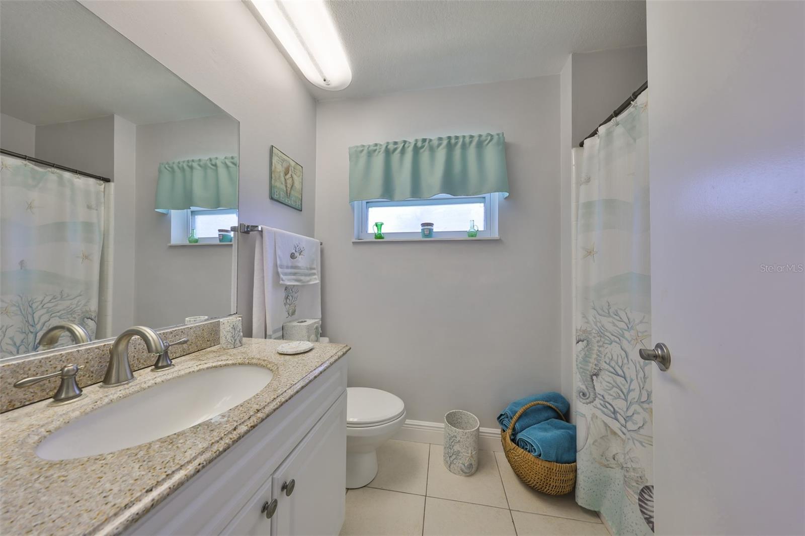 607 FOX HILLS DR, SUN CITY CENTER, FL, 33573