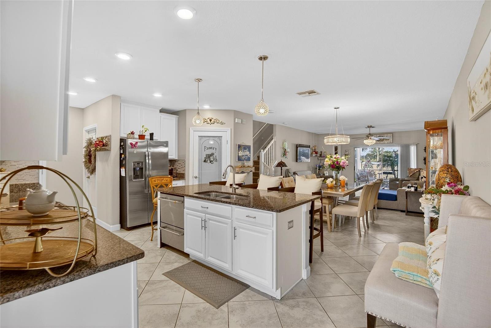 16909 APRIL PLUSH DR, WIMAUMA, FL, 33598