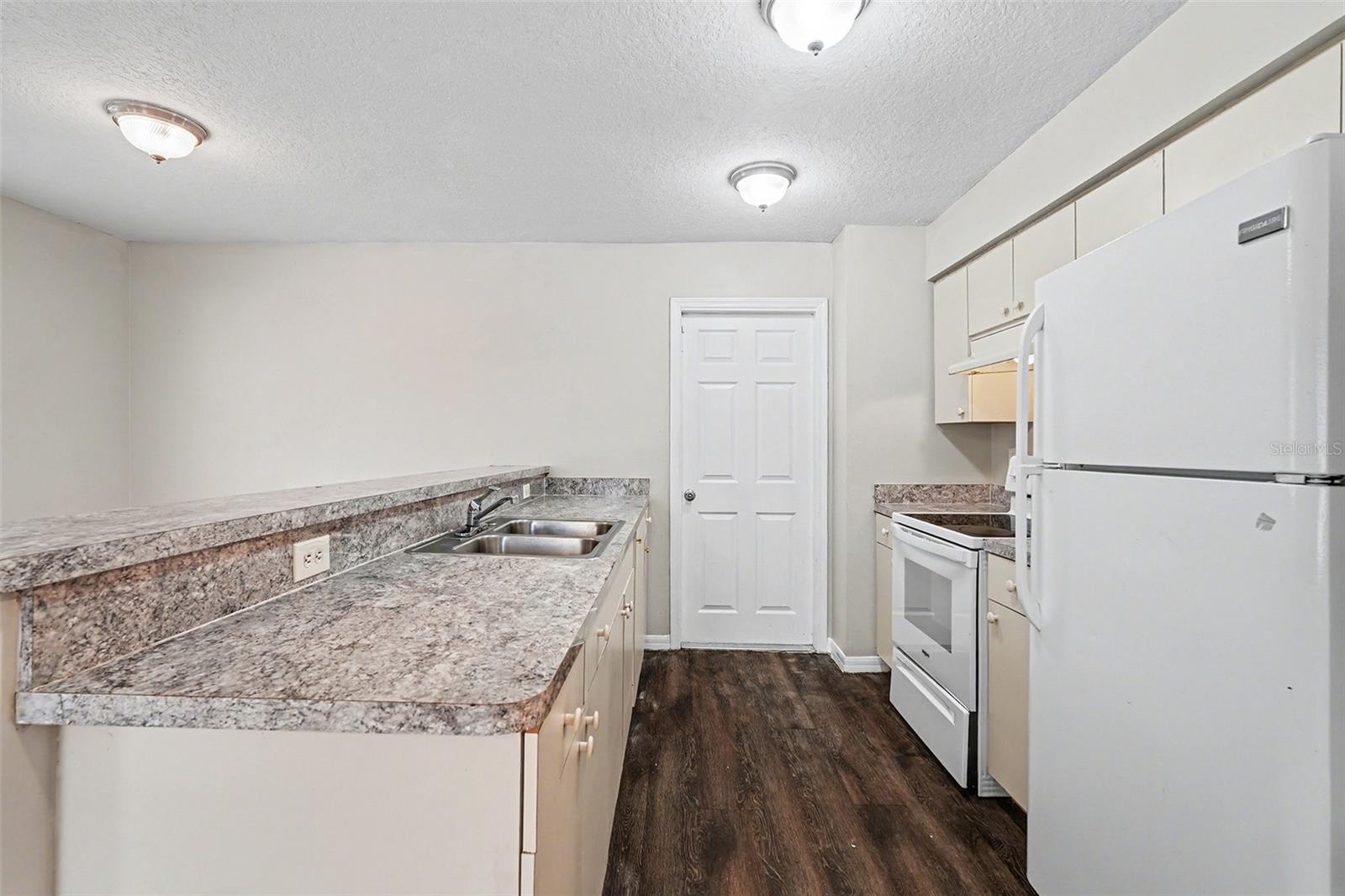 3634 E COMANCHE AVE, TAMPA, FL, 33610