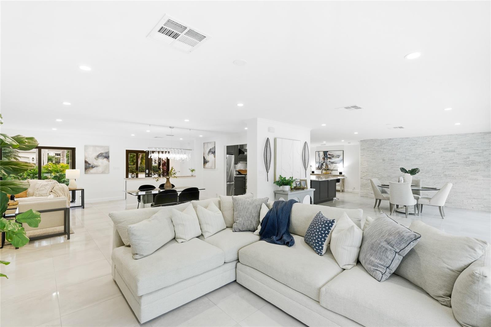 526 BIRD KEY DR, SARASOTA, FL, 34236