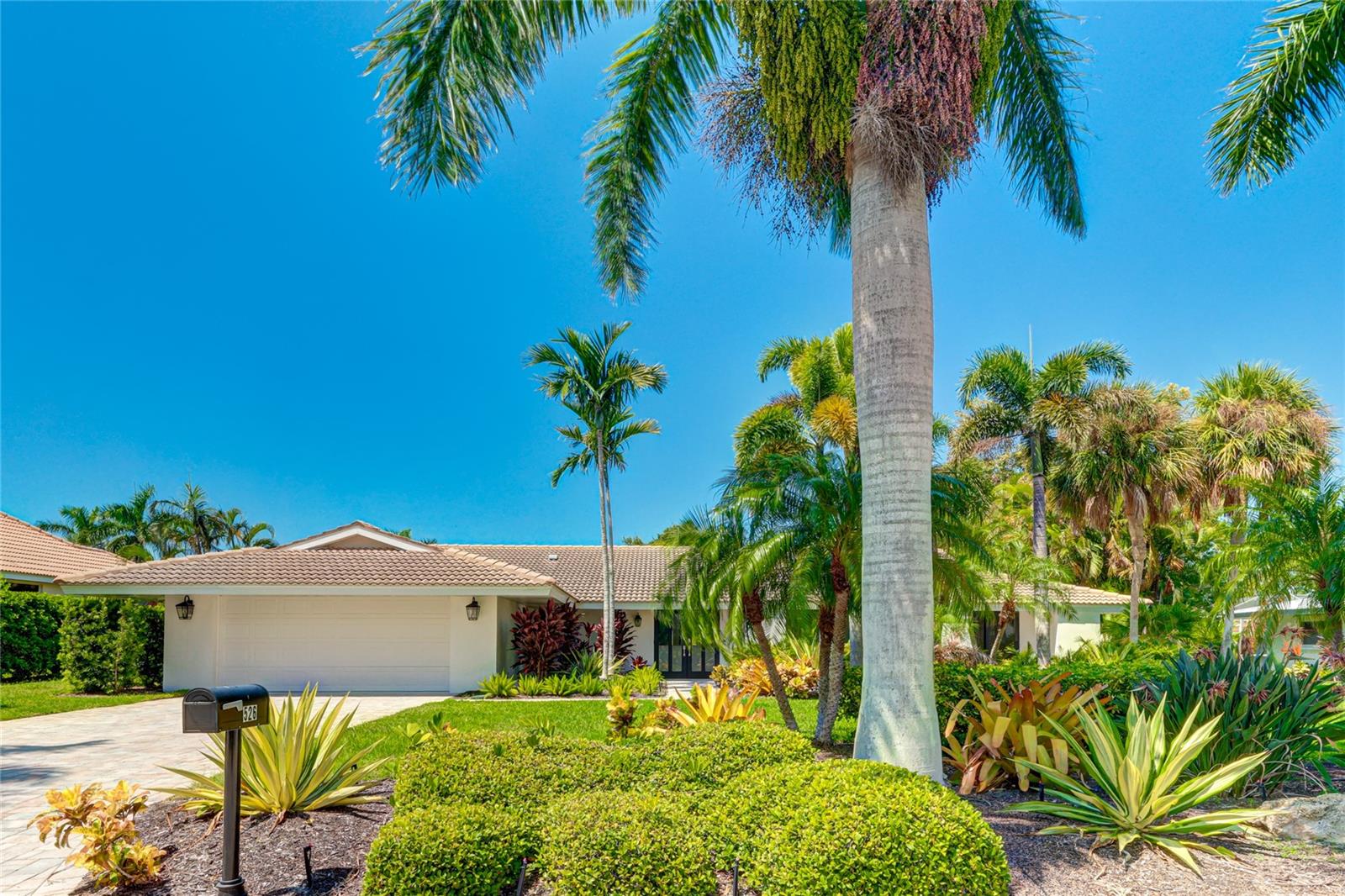 526 BIRD KEY DR, SARASOTA, FL, 34236