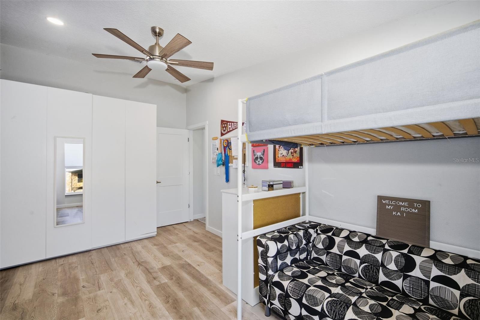 1826 NEBRASKA AVE NE, ST PETERSBURG, FL, 33703