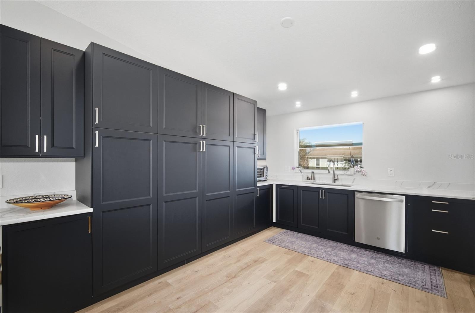 1826 NEBRASKA AVE NE, ST PETERSBURG, FL, 33703