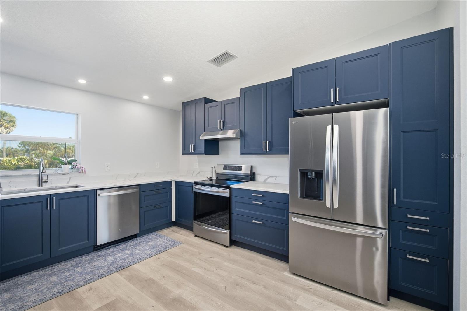 1826 NEBRASKA AVE NE, ST PETERSBURG, FL, 33703