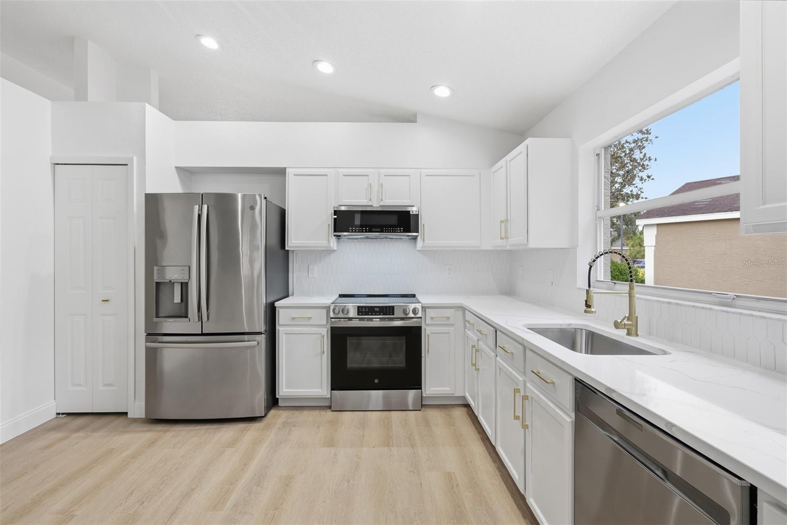 4534 CABBAGE KEY TER, BRADENTON, FL, 34203